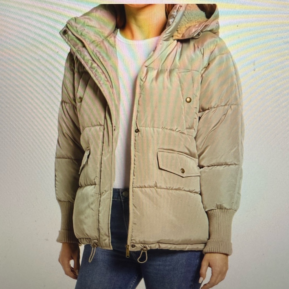 Sam Edelman Short Water Repellant Puffer Jacket - Worn once - Size Small